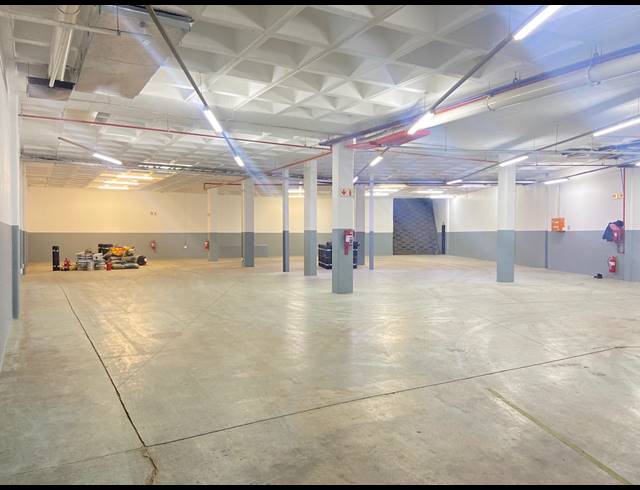 560M² WAREHOUSE TO LET IN RANDBURG CENTRAL